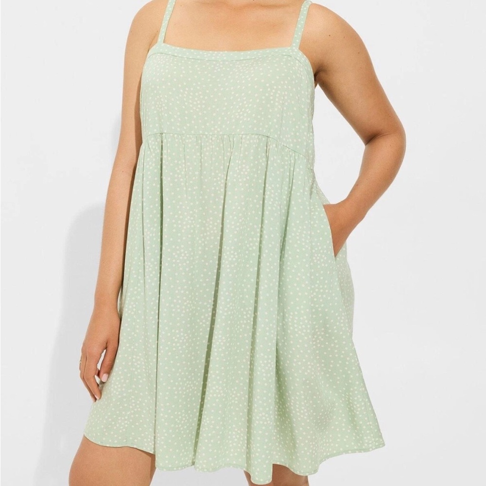 Torrid Mini Challis Sleeveless Sundress. NWOT. Size 2.